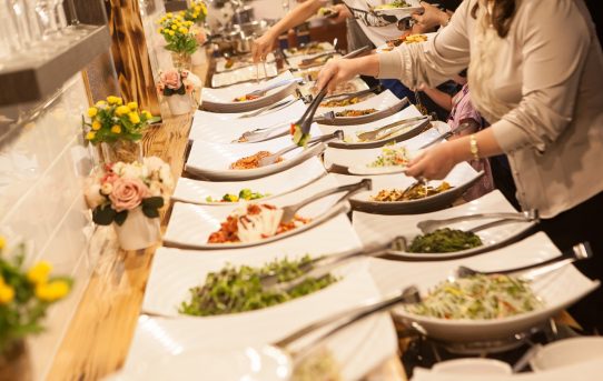 Många arrangörer av event beställer catering i Stockholm